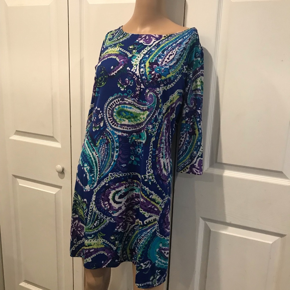 Dress - Picture 3 of 4